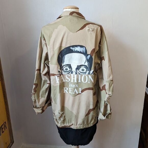 Reworked Painted Camouflage Camo Jacket Size L - Picture 2 of 8